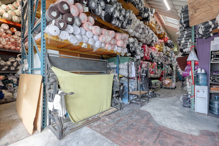 More Photos Of 784 Crocker St, Los Angeles Warehouse For Sale