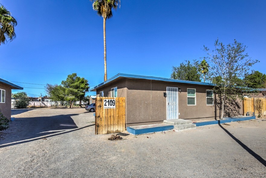 More Photos Of 2117 Donna St, North Las Vegas Apartments For Sale