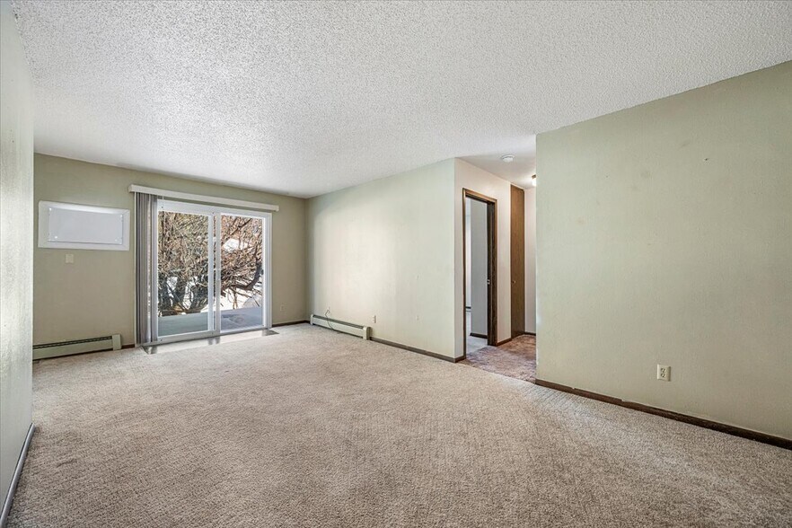 More Photos Of 300 Aspen Drive, Lead Apartments For Sale