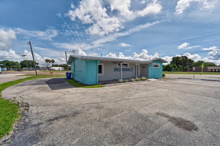 More Photos Of 1233 Bartow Rd, Lakeland Office For Sale