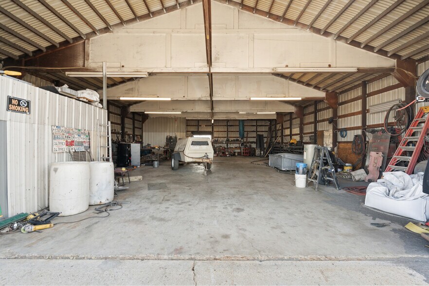 More Photos Of 78745 Westland Rd, Hermiston Industrial For Sale