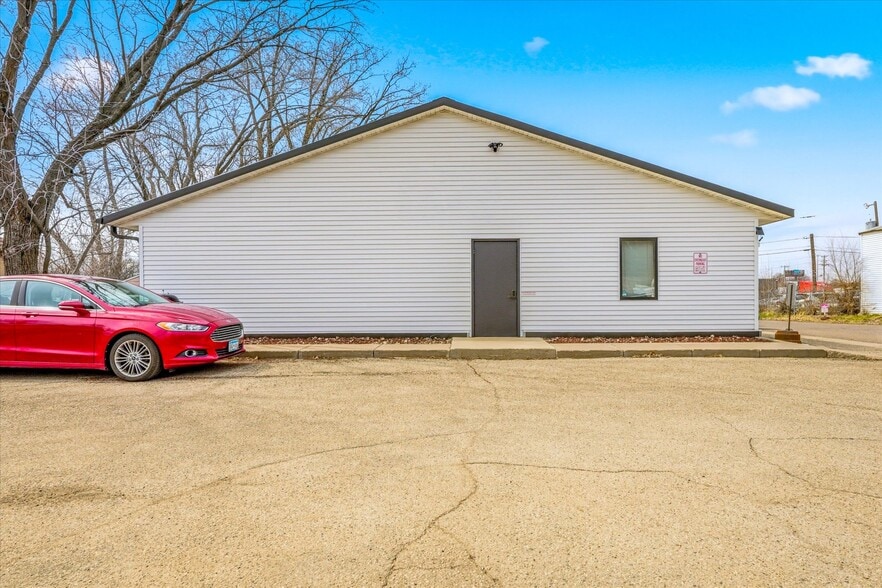 More Photos Of 155 21st St, Newport Warehouse For Sale