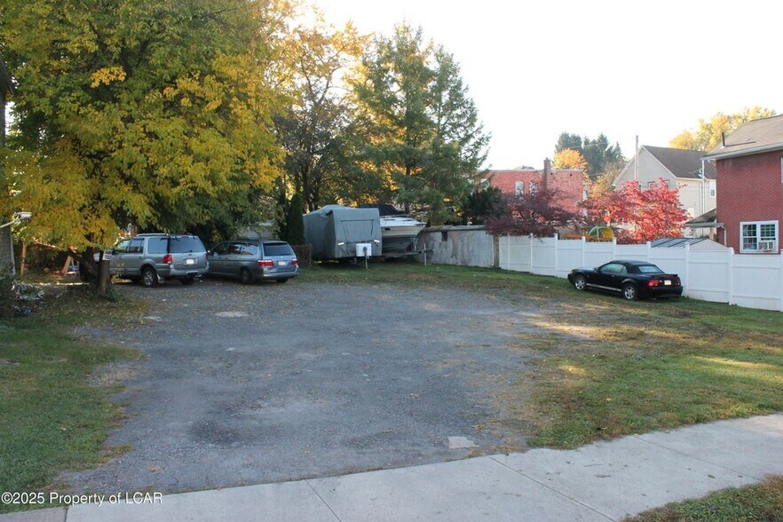 More Photos Of 51-53 Brown St, Wilkes Barre Storefront Retail Residential For Sale