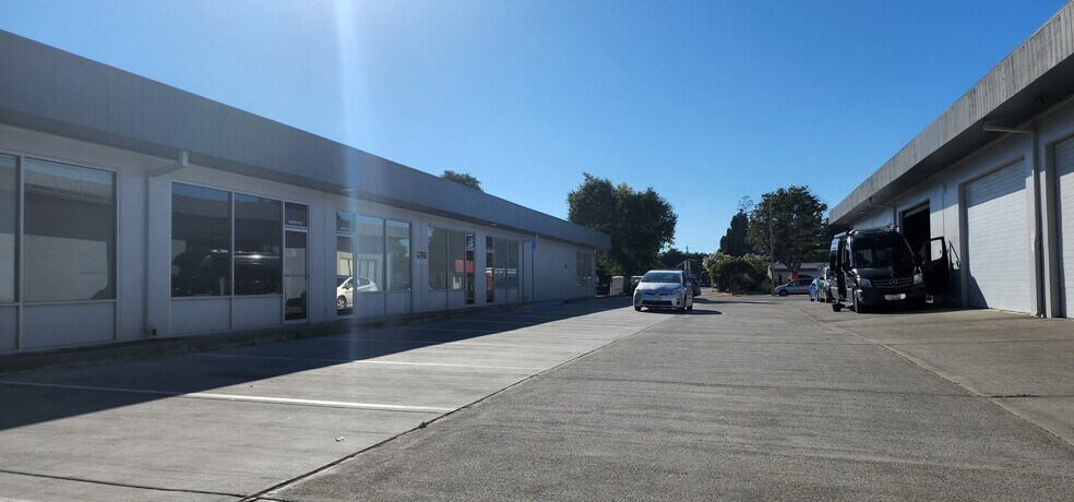 More Photos Of 4588 Peralta Blvd, Fremont Service For Lease