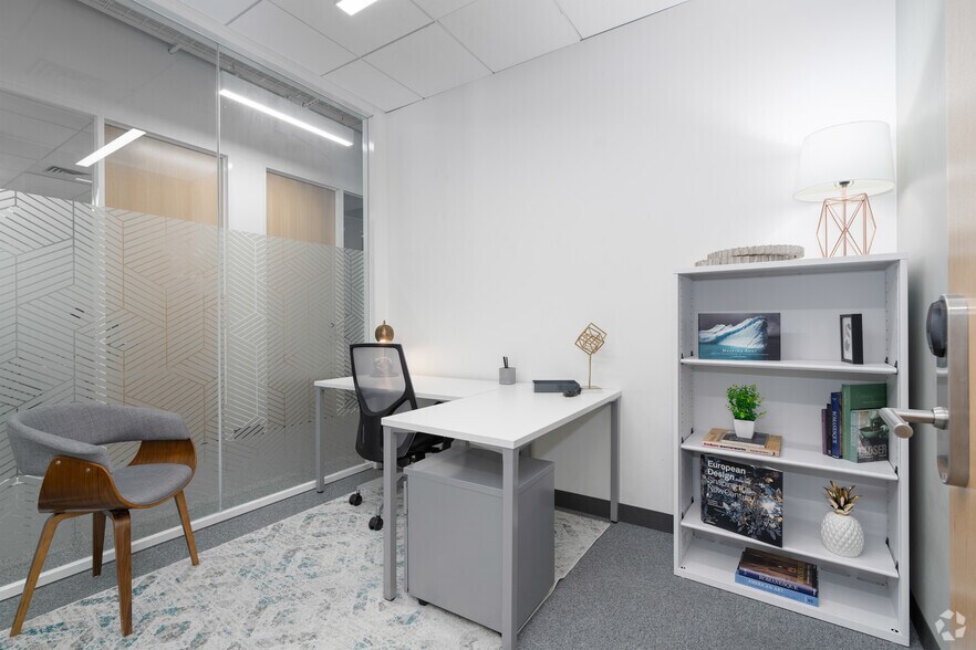 Photo of 2nd Floor Ste Coworking No Reserve