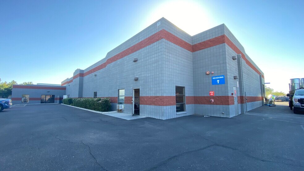 Primary Photo Of 210 N Pasadena St, Gilbert Manufacturing For Lease