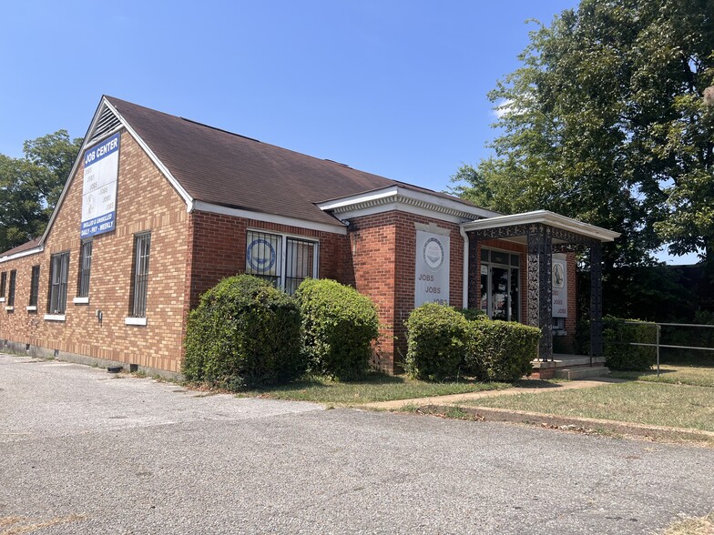 Primary Photo Of 2279 Lamar Ave, Memphis Specialty For Sale