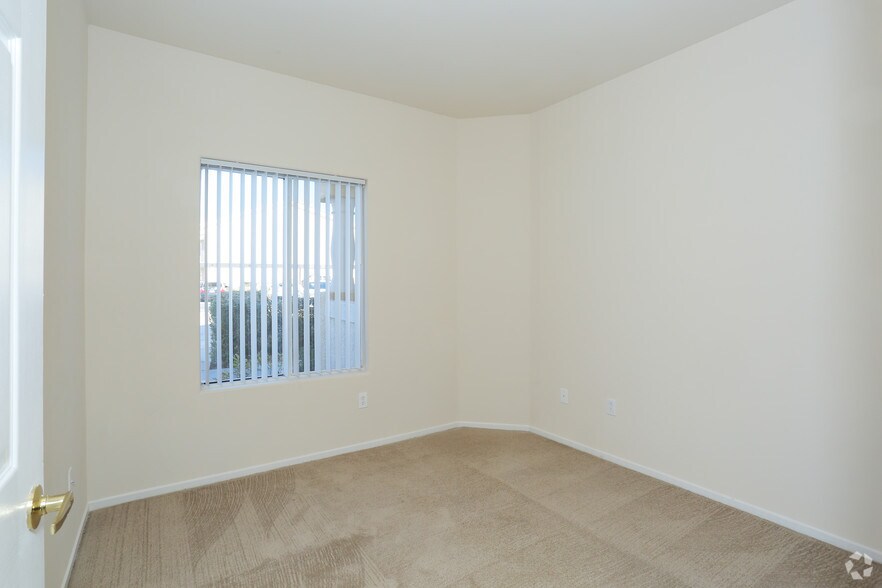 More Photos Of 9750 Peace Way, Las Vegas Apartments For Sale
