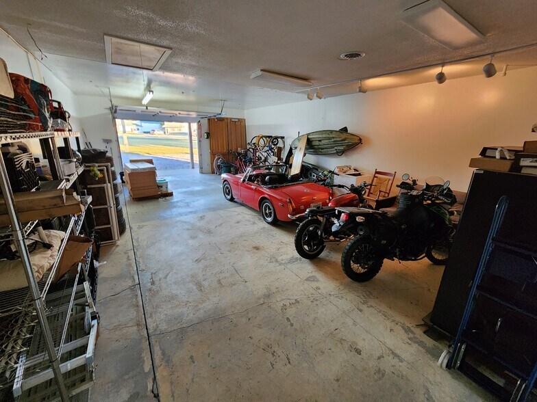 More Photos Of 1419 Wayne St, Celina Warehouse For Sale