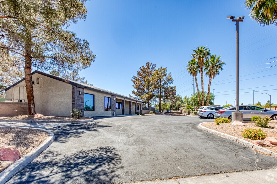 More Photos Of 3291 E Patrick Ln, Las Vegas Medical For Lease