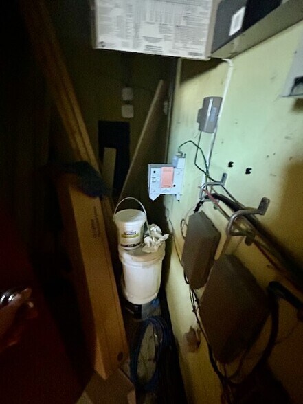 More Photos Of 2455 Stanley Ave, Dayton Auto Dealership For Sale