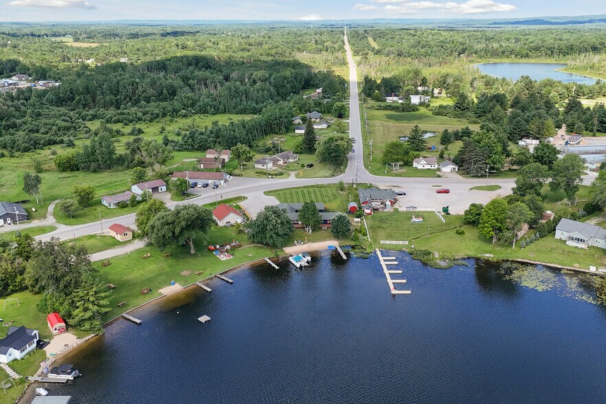 More Photos Of 4998 Main Ext, Long Lake Hospitality For Sale