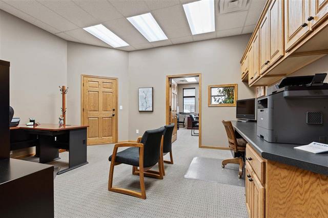 More Photos Of 217 8th Ave, Wellman Medical For Sale