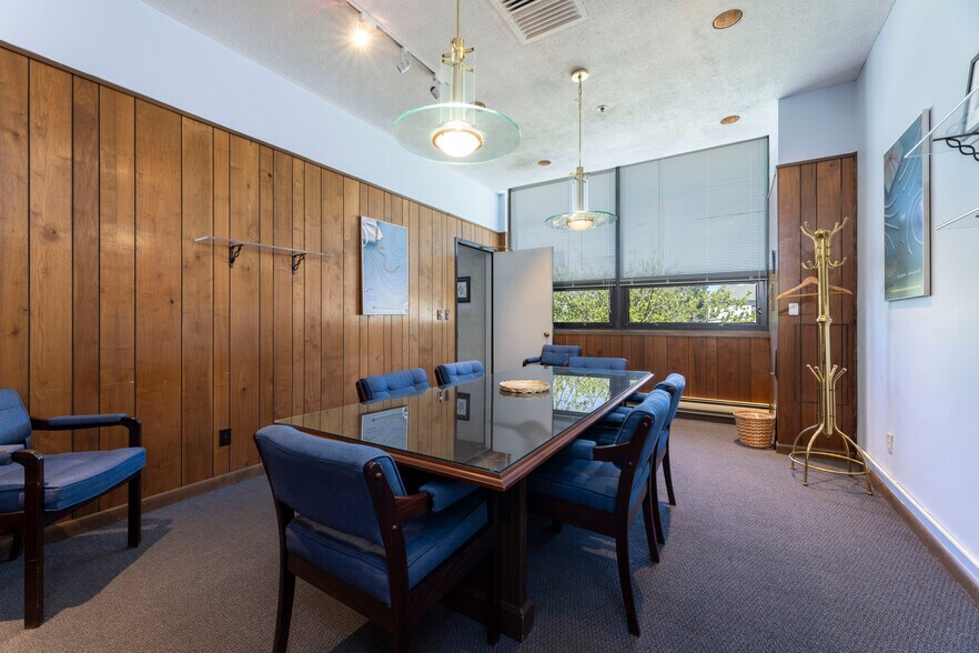 More Photos Of 735 Allens Ave, Providence Industrial For Sale