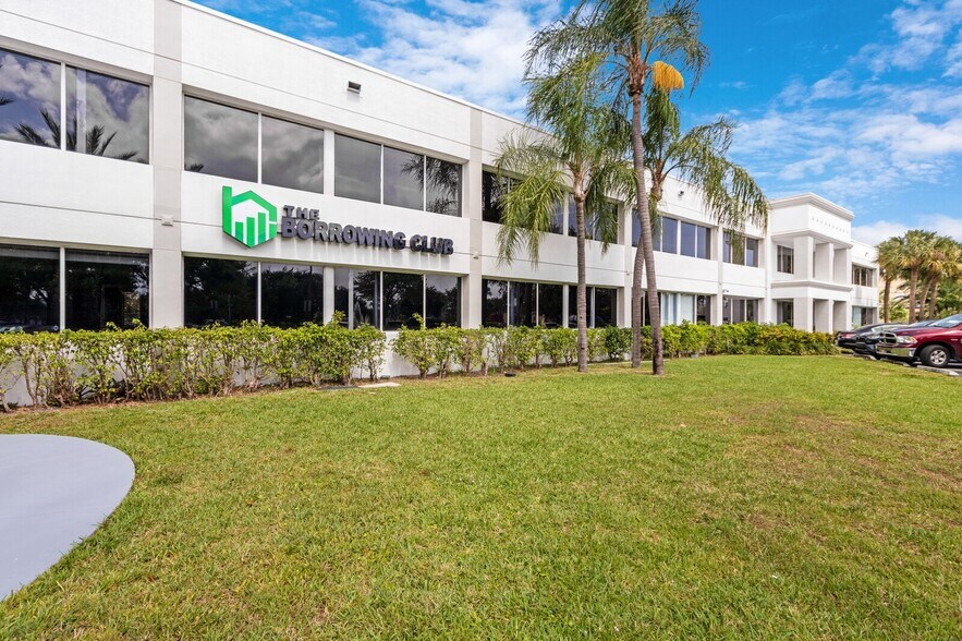 More Photos Of 555 S Andrews Ave, Pompano Beach Medical For Sale