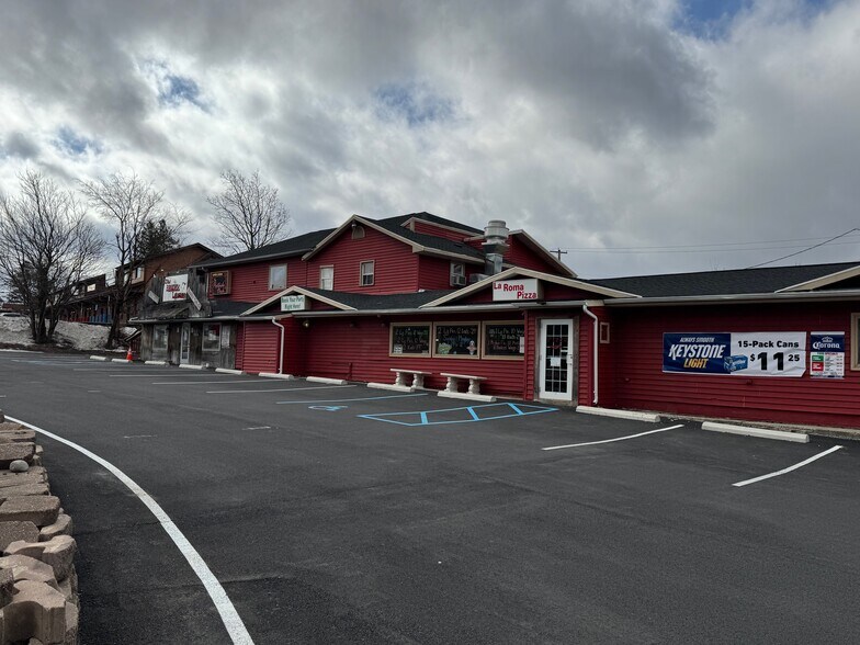 More Photos Of 3827 PA-115, Blakeslee Restaurant For Sale