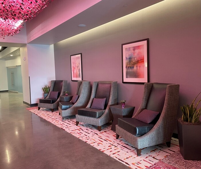 More Photos Of 350 Technology Dr, Pittsburgh Medical For Lease