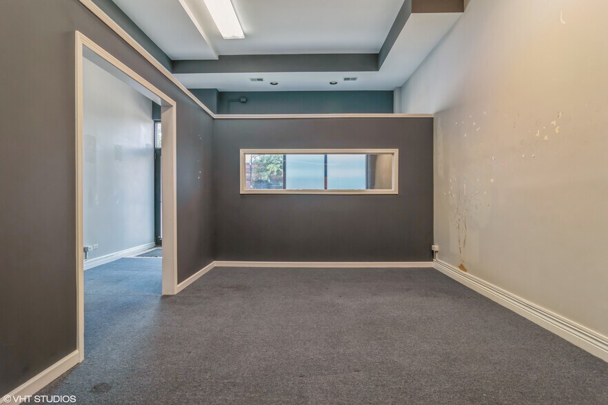 More Photos Of 2521 W North Ave, Chicago Storefront Retail Residential For Lease