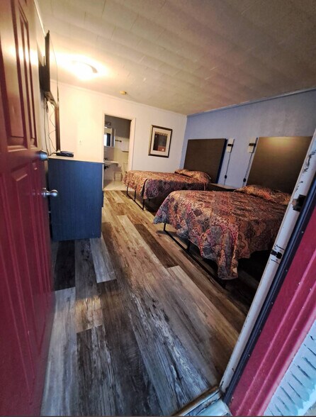 More Photos Of 3439 Highway 65 N, Dermott Hotel For Sale