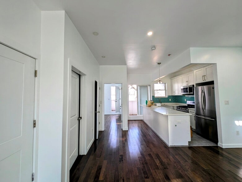 More Photos Of 3043 Fulton St, Brooklyn Storefront Retail Residential For Sale
