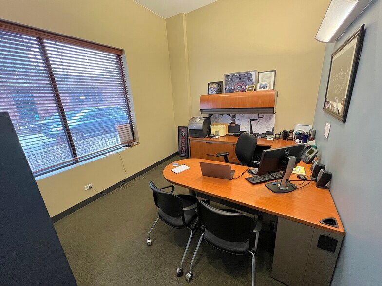 More Photos Of 2056-2058 W Belmont Ave, Chicago Office Residential For Sale
