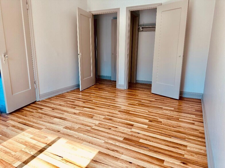 More Photos Of 2240-2242 Macarthur Blvd, Oakland Apartments For Sale