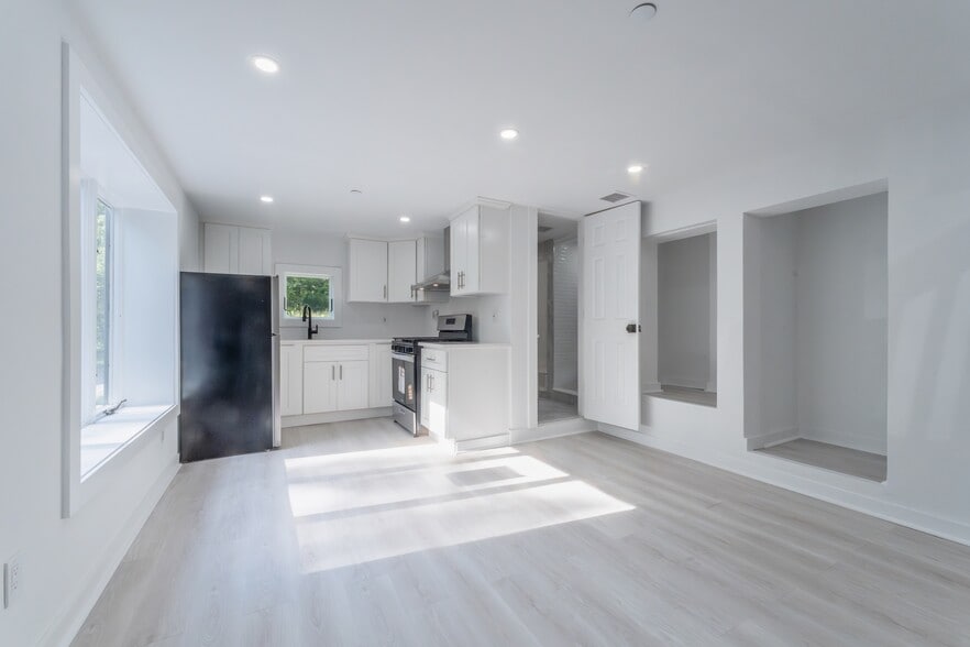 More Photos Of 2096 Ulster Ave, Lake Katrine Multifamily For Sale