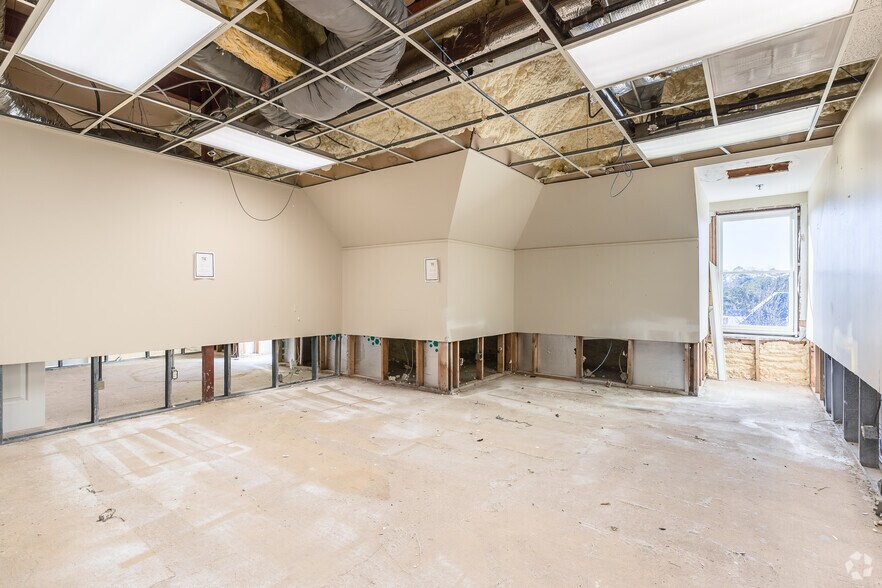 More Photos Of 1640 Powers Ferry Rd SE #11, Marietta Office For Lease