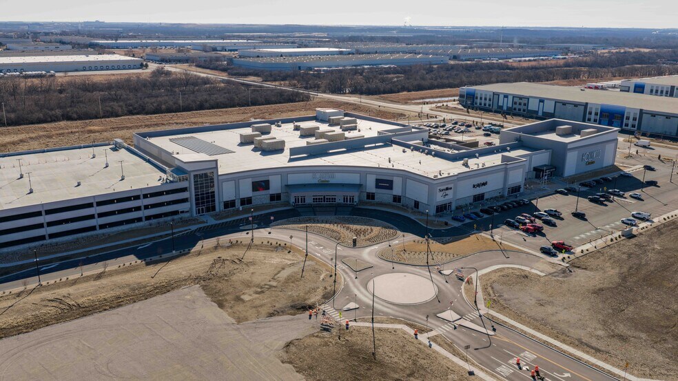 Primary Photo Of NE/C of I-55 & I-80, Joliet General Retail For Lease
