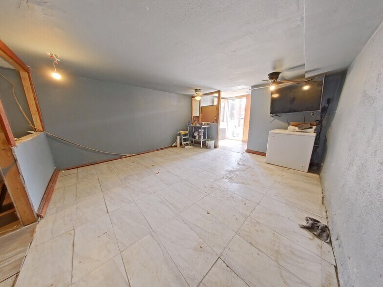 More Photos Of 2713 W Allegheny Ave, Philadelphia Multifamily For Sale