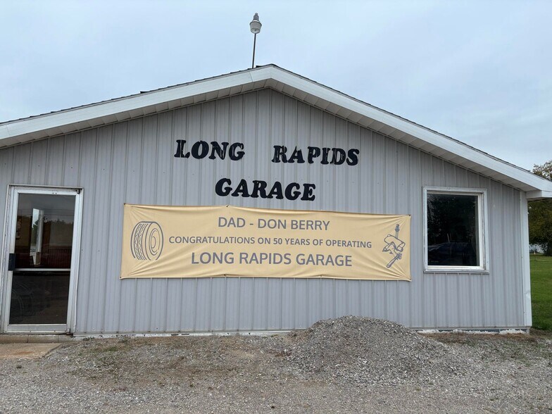 Primary Photo Of 5573 M 65 N, Lachine Service For Sale