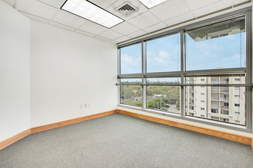 More Photos Of 2121 SW 3rd Ave, Miami Office For Lease