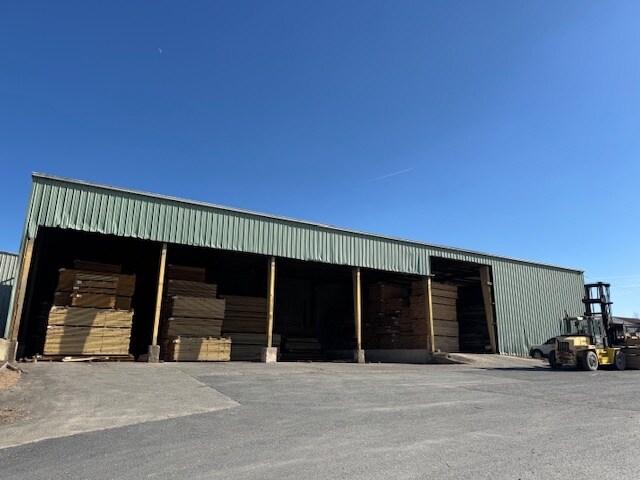 More Photos Of 272 Mule Academy Rd, Fishersville Flex For Sale