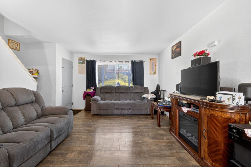 More Photos Of 600-606 Pacific Ave, Santa Rosa Apartments For Sale