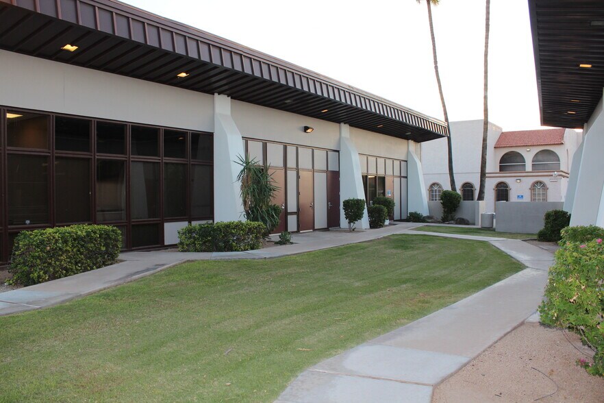 More Photos Of 1840-1844 E Baseline Rd, Tempe Unknown For Lease