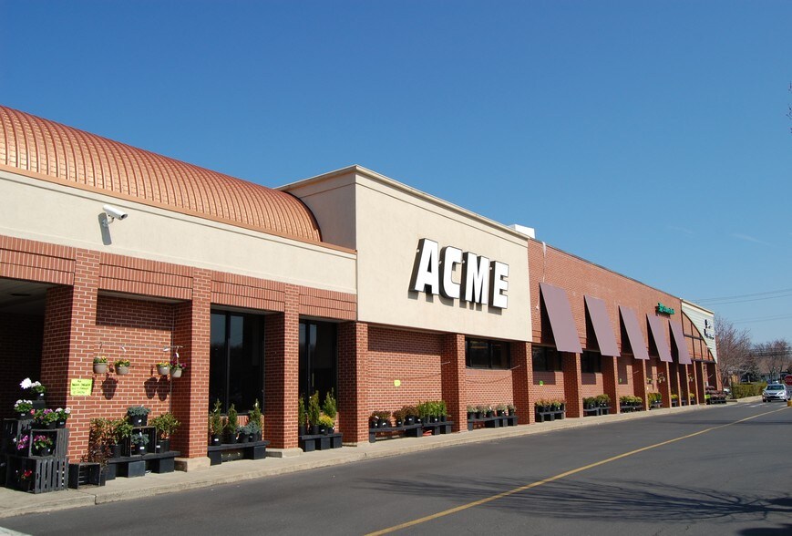 More Photos Of 400-490 N Main St, Doylestown Unknown For Lease