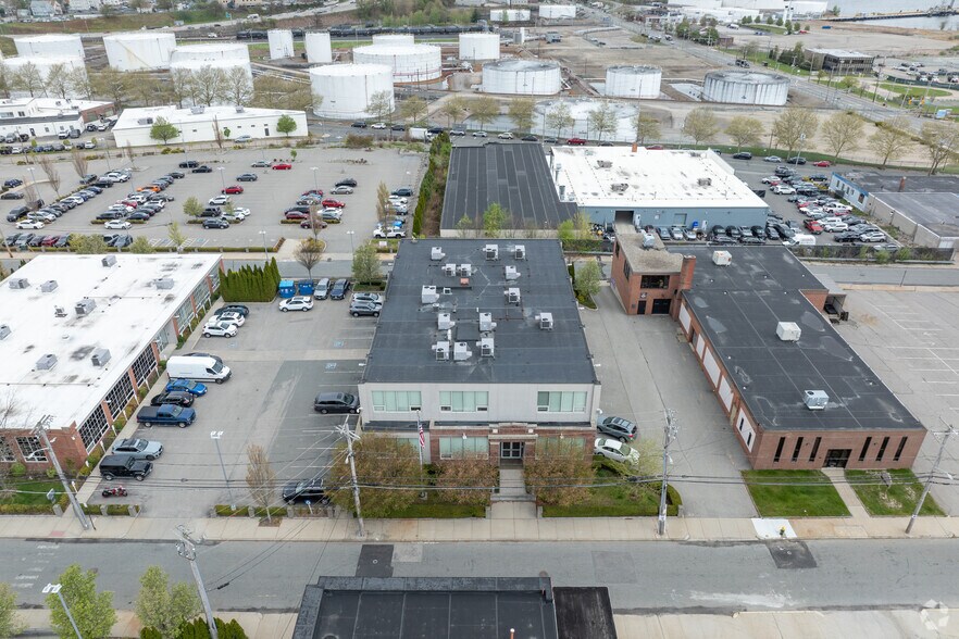 More Photos Of 45 Baker St, Providence Office For Sale