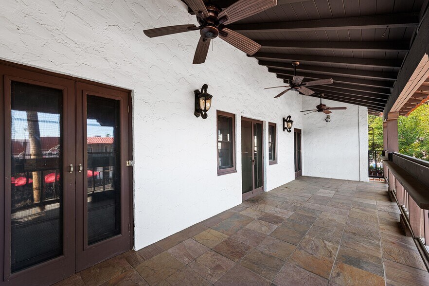 More Photos Of 369 N Palm Canyon Dr, Palm Springs Restaurant For Sale