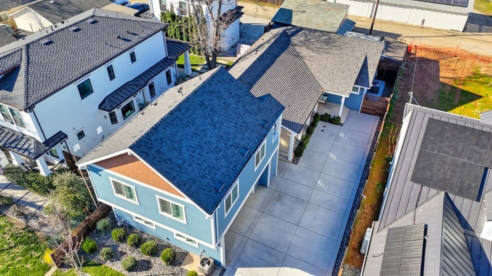 More Photos Of 908 Bidwell St, Folsom Multifamily For Sale