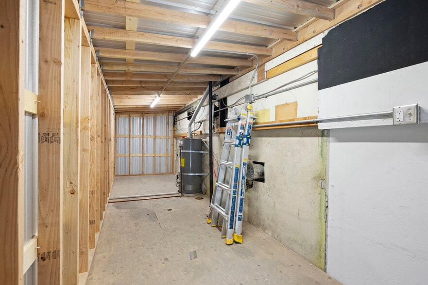 More Photos Of 600 N El Dorado St, Stockton Service For Sale