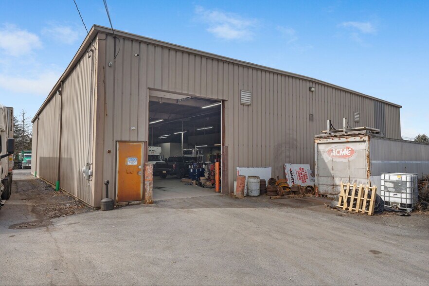 More Photos Of 859 Trexlertown Rd, Allentown Auto Repair For Sale