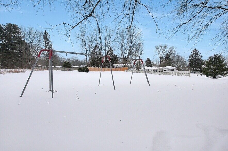 More Photos Of 1805 Columbus Rd, Granville Daycare Center For Sale