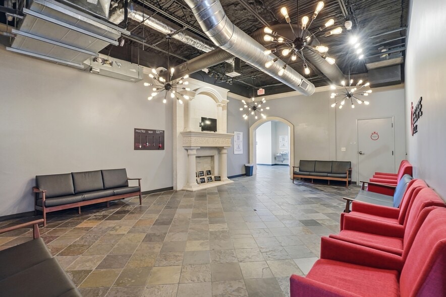 More Photos Of 130 Southside Dr, Charlotte Freestanding For Sale
