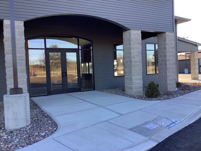 More Photos Of 2997 Buffalo Rd, Rochester Storefront Retail Office For Lease