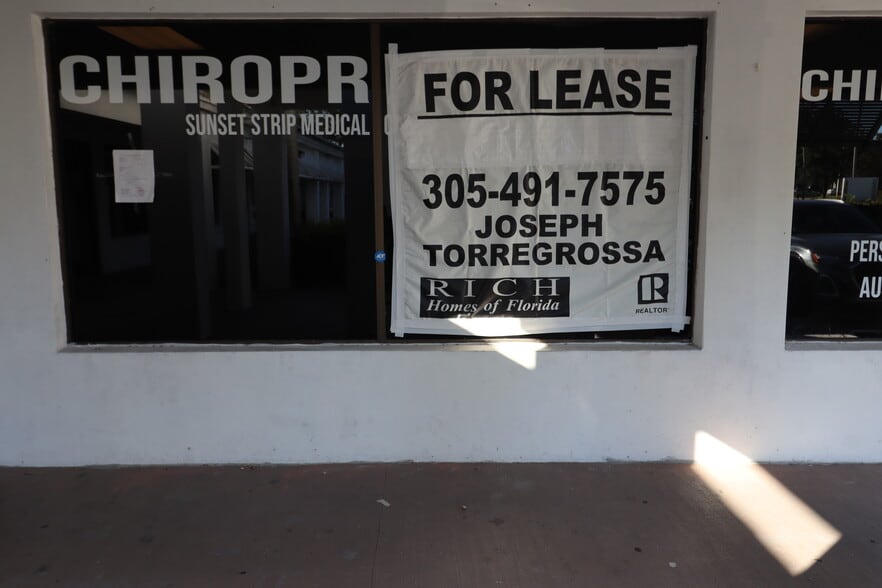 More Photos Of 6731-6755 Sunset Strip, Sunrise Unknown For Lease