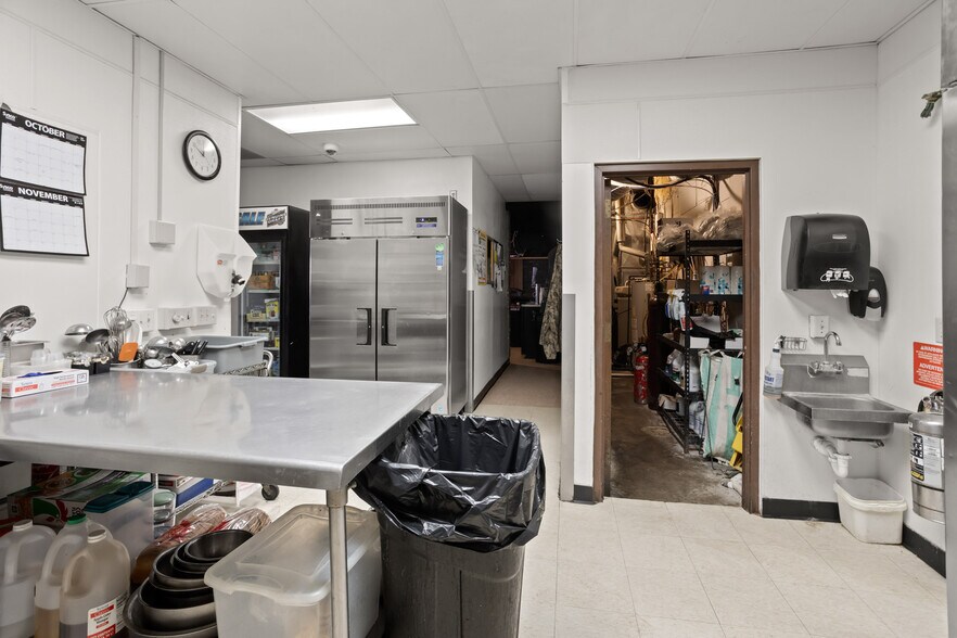 More Photos Of 205 1st St SW, Glyndon Restaurant For Sale