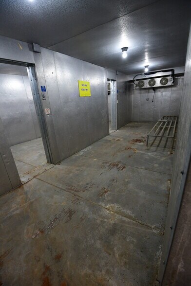 More Photos Of 1907 Sheppard Access Rd, Wichita Falls Food Processing For Lease