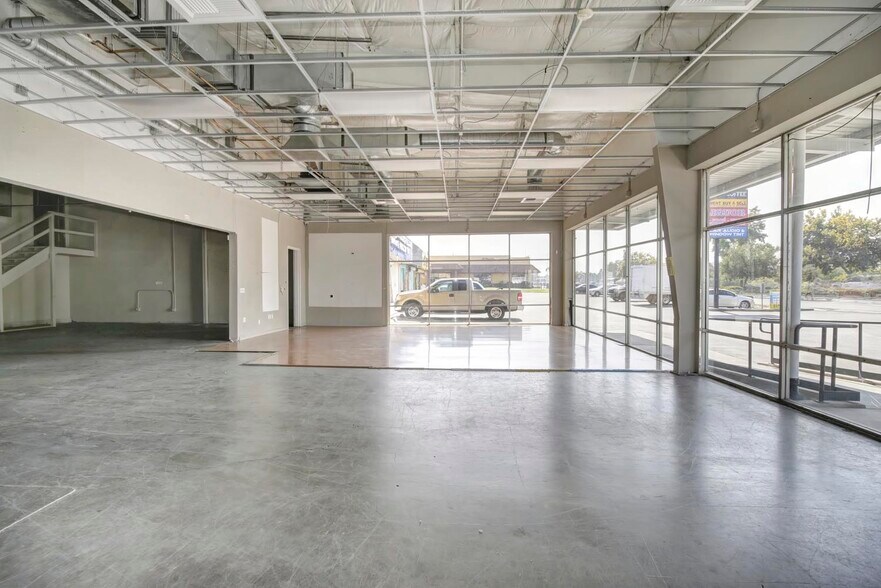 More Photos Of 2265 Sunrise Blvd, Gold River Auto Repair For Lease