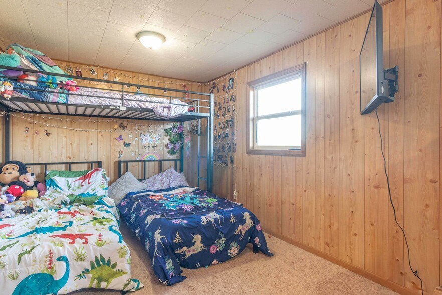 More Photos Of 14617 Kettlersville Rd, Wapakoneta Light Distribution For Sale