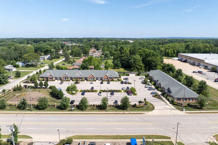 More Photos Of 2875 Center Rd, Brunswick Medical For Lease